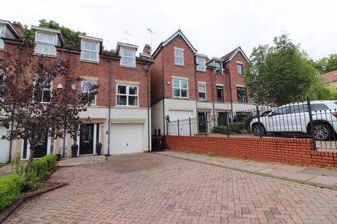 4 bedroom townhouse for sale, The Coppice, Manchester M28