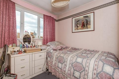 105 Long Lane, Bexleyheath, DA7 5AY