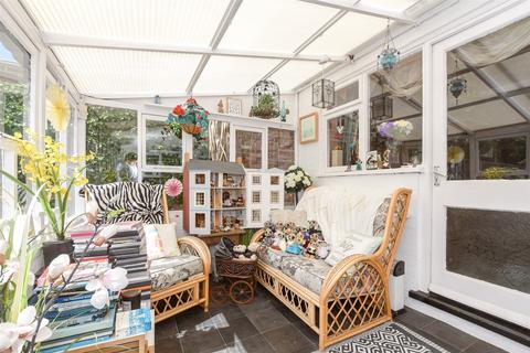 105 Long Lane, Bexleyheath, DA7 5AY
