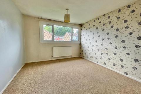 1 Brogden Close, West Bromwich, B71 3SJ