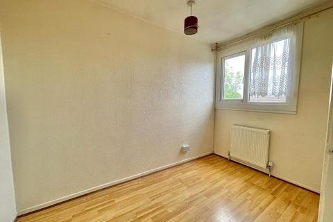 1 Brogden Close, West Bromwich, B71 3SJ