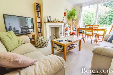 3 bedroom bungalow for sale, Hogarth Avenue, Brentwood, CM15