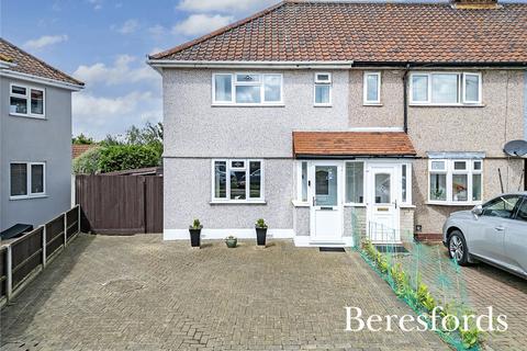 2 bedroom end of terrace house for sale, Bellhouse Road, Romford, RM7