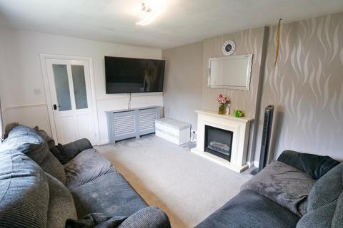 4 bedroom end of terrace house for sale, Heathfoot Avenue, Heysham, LA3 2TW