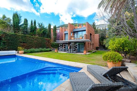4 bedroom house, Modern House For Sale In Pedralbes, Pedralbes, Barcelona