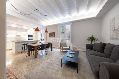 Apartment, Flat For Sale In Gotic, El Gotic, Barcelona