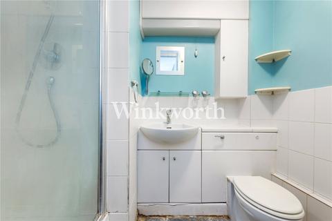 15 Godolphin Close, London, N13 6LF