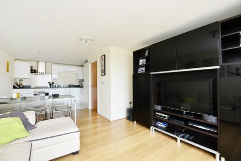 2 bedroom flat to rent, Uxbridge Road, West Ealing, London, W13