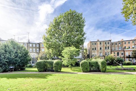 Studio for sale, Warwick Road, Earls Court, London, SW5