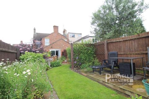 3 bedroom end of terrace house for sale, West Parade, Peterborough PE3