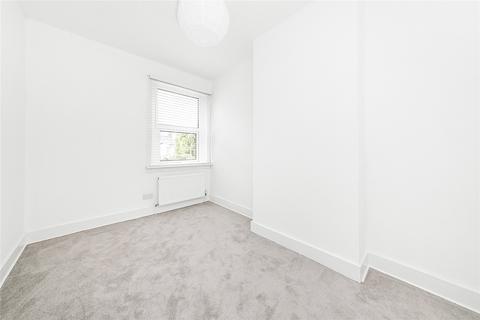 12 Westgate Road, London, SE25 4LZ