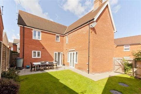 3 bedroom detached house to rent, HP18 0FA