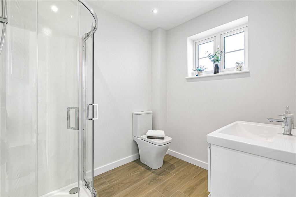 Plot 3 Ensuite