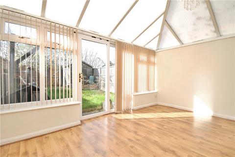 3 bedroom terraced house to rent, Addlestone, Surrey KT15