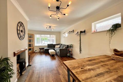 2a Beech Road, Benfleet, SS7 2AZ