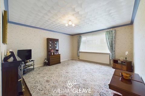 2 bedroom bungalow for sale, Penyffordd, Chester CH4