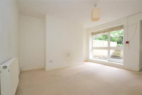 1 bedroom apartment for sale, Queens Road, Twickenham, UK, TW1