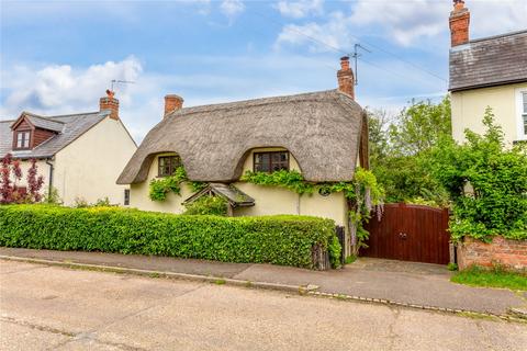 3 bedroom detached house for sale, Church End, Thurleigh, Bedford, Bedfordshire, MK44