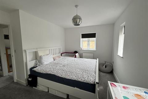 3 bedroom detached house for sale, The Street, Hullavington Chippenham SN14