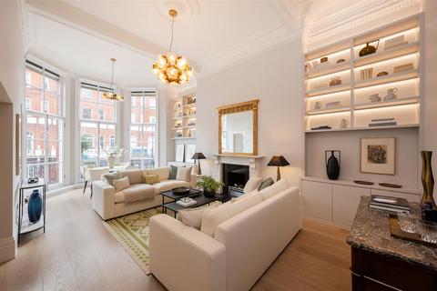 2 bedroom apartment for sale, Pont Street, Knightsbridge, SW1X