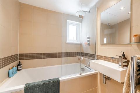 1 bedroom apartment for sale, Northcote Road, St Margarets