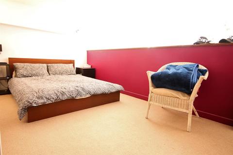 1 bedroom apartment to rent, Centralofts, Waterloo Street, Newcastle Upon Tyne