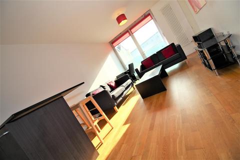 2 bedroom apartment to rent, The Quad, Highcross Street, Leicester