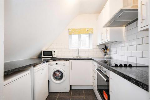 2 bedroom property for sale, Hermon Hill, Wanstead