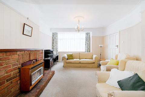 3 bedroom house for sale, Larkshall Road, Highams Park