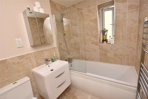 3 bedroom semi-detached house for sale, Cygnet Way, Shipley, West Yorkshire