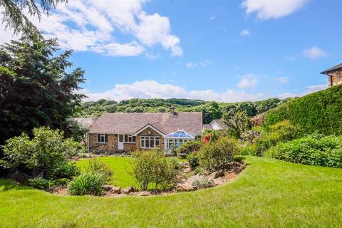 4 bedroom detached bungalow for sale, Lightridge Close, Huddersfield