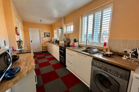 131 Bouverie Road, Hardingstone, Northampton, NN4 6EG