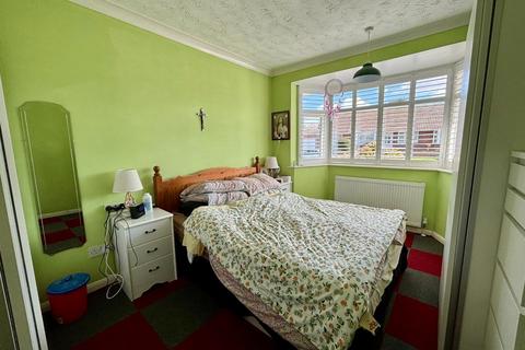 131 Bouverie Road, Hardingstone, Northampton, NN4 6EG