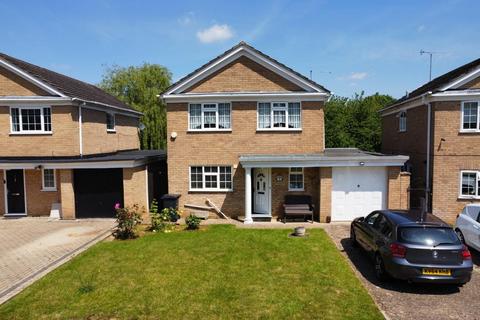 4 bedroom detached house for sale, Hertford Court, Meadowfields, Northampton NN3