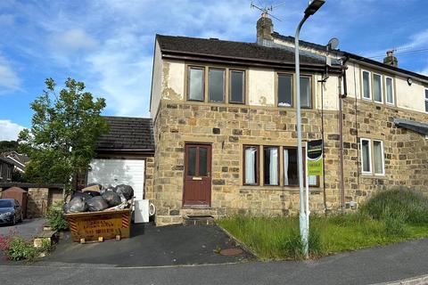 3 bedroom townhouse for sale, Brackendale, Thackley