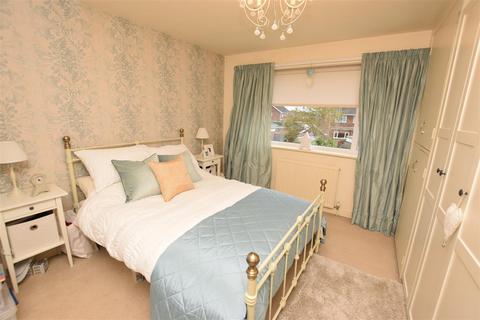 70 Sunningdale, Waltham, Grimsby, DN37 0UG