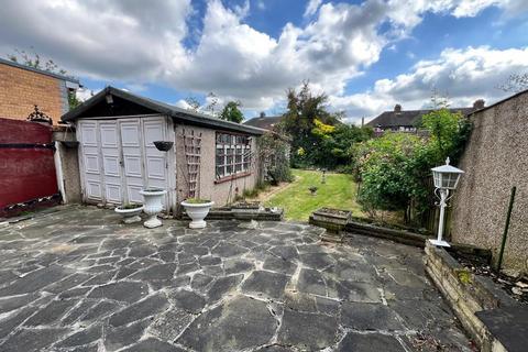 3 bedroom end of terrace house for sale, Capel Gardens, Ilford