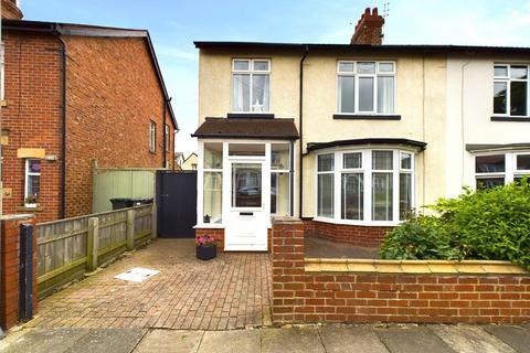 4 bedroom semi-detached house for sale, Swinbourne Gardens, Whitley Bay