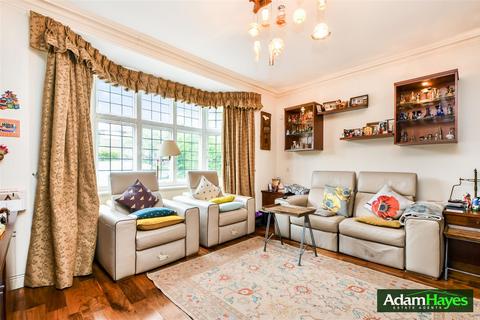 4 bedroom detached house for sale, Beechwood Avenue, London N3