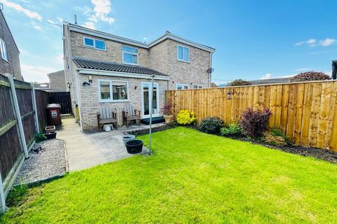 2 bedroom semi-detached house for sale, Northwold Close, Fens, Hartlepool