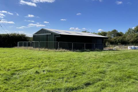 Plot for sale, Building Plot, Barn & 4.5 Acres, Cirencester Road, South Cerney, Cirencester