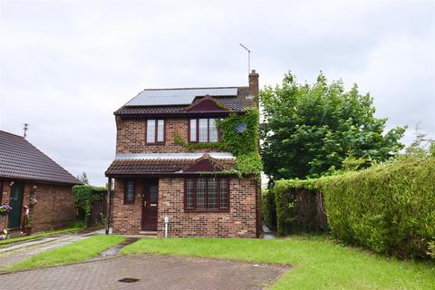 3 bedroom detached house for sale, Sidings Court, Brough