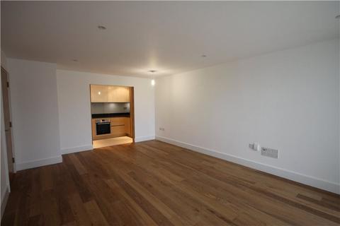 2 bedroom apartment to rent, Keynes House, Kingsley Walk, Cambridge, CB5