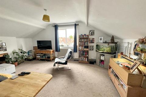1 bedroom flat for sale, The Goffs, Eastbourne