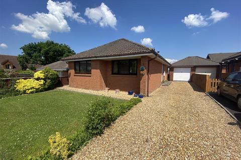 3 bedroom detached bungalow for sale, Caeffynnon Road, Ammanford SA18