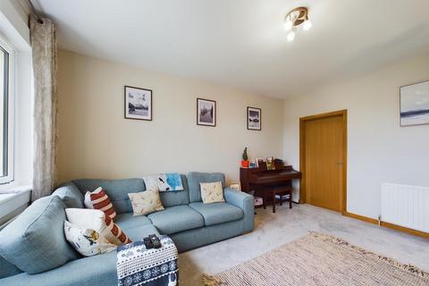 12 Glebe Crescent, Alyth, Blairgowrie, PH11 8DJ