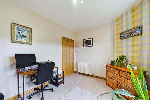 12 Glebe Crescent, Alyth, Blairgowrie, PH11 8DJ