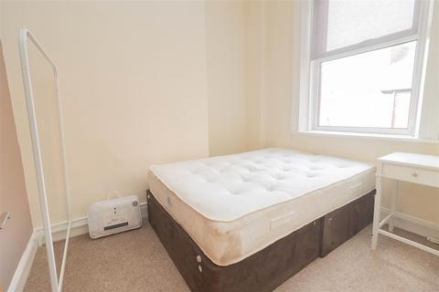 1 bedroom flat to rent, Latimer Street, Tynemouth