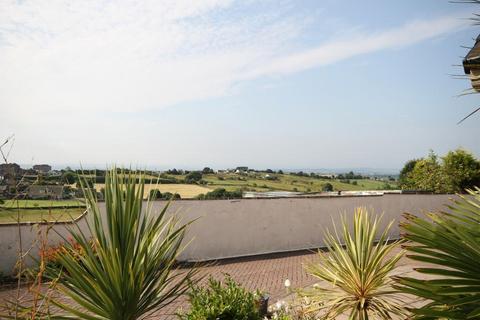 2 bedroom detached bungalow for sale, Toftshaw Lane, East Bierley, Bradford