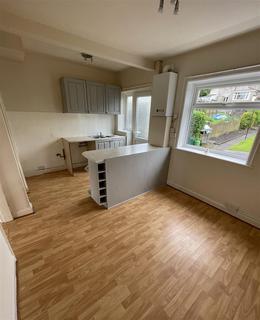 2 bedroom terraced house for sale, Sandhall Avenue, Halifax